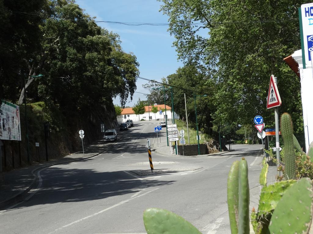 Hospedaria Descansa Pernas Monchique Exterior photo